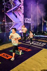 BIB: 
                            <button type="button" onclick="openModal(25252739)" class="btn btn-primary btn-sm float-right btn-popup" data-toggle="modal" data-target=".modal-high-quality">
                        <i class="fas fa-shopping-cart"></i> Add to Cart
                    </button>
                                            <button type="button" onclick="isThisMe(25252739, true)" class="btn btn-success btn-sm float-right btn-popup btn-isme hidden" data-toggle="tooltip" data-placement="bottom" title="นี่คือรูปของคุณใช่ไหม คลิกที่นี่เพื่อเอาเข้าอัลบั้ม">
                        <i class="fas fa-plus"></i> Add to album
                    </button>
                    <button type="button" onclick="isThisMe(25252739, false)" class="btn btn-warning btn-sm float-right btn-popup btn-isnotme hidden">
                        <i class="fas fa-ban"></i> Remove from album
                    </button>